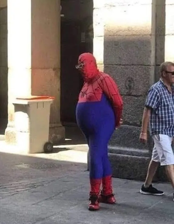 orang pakai kostum spiderman © 2021 berbagai sumber orang pakai kostum spiderman © 2021 berbagai sumber