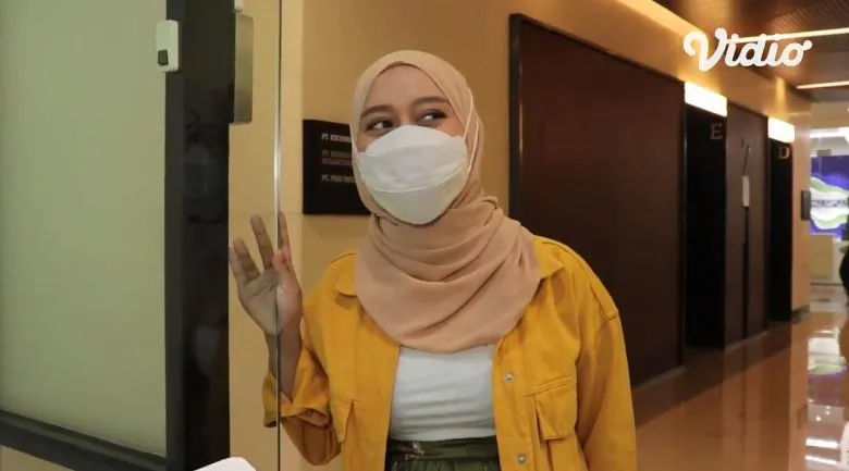 kantor kosmetik lesty kejora © vidio.com kantor kosmetik lesty kejora © vidio.com