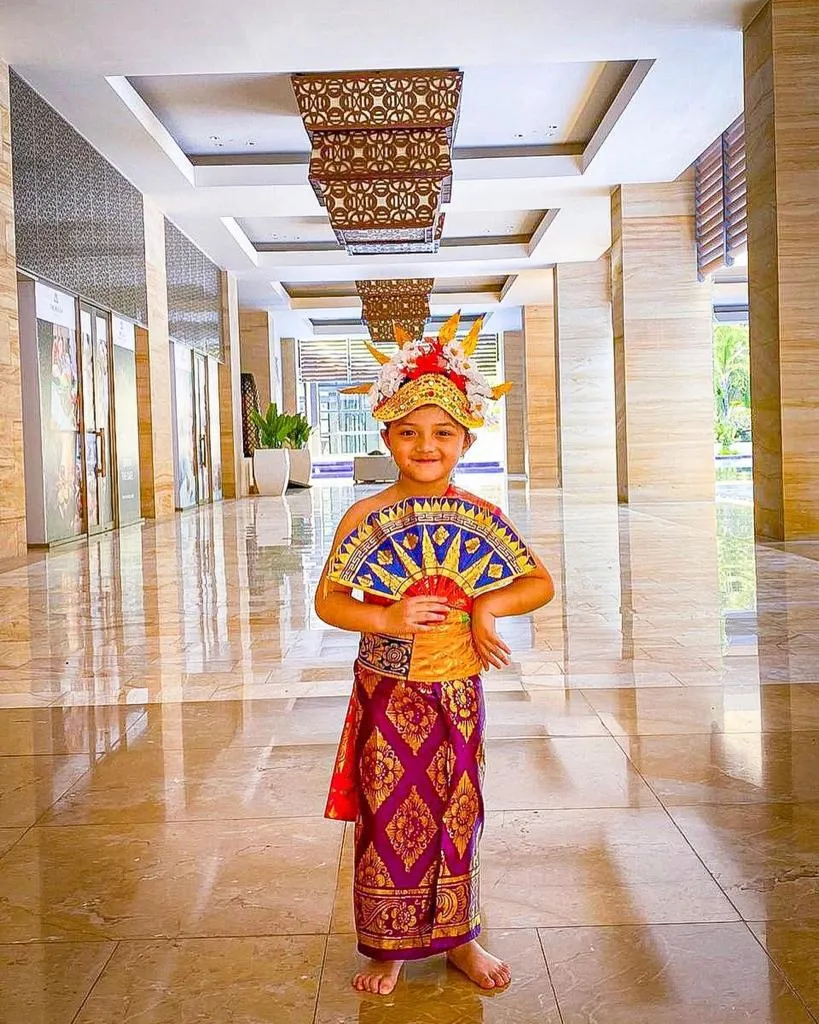 Arsy pakai baju daerah Instagram