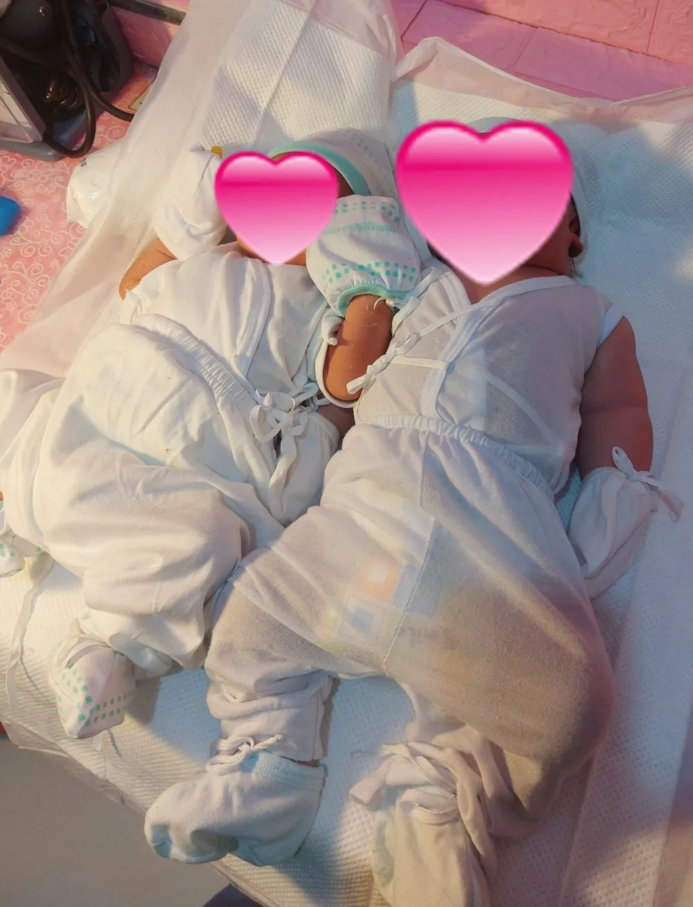 Viral bayi lahir dengan berat 5,1 kg Berbagai sumber