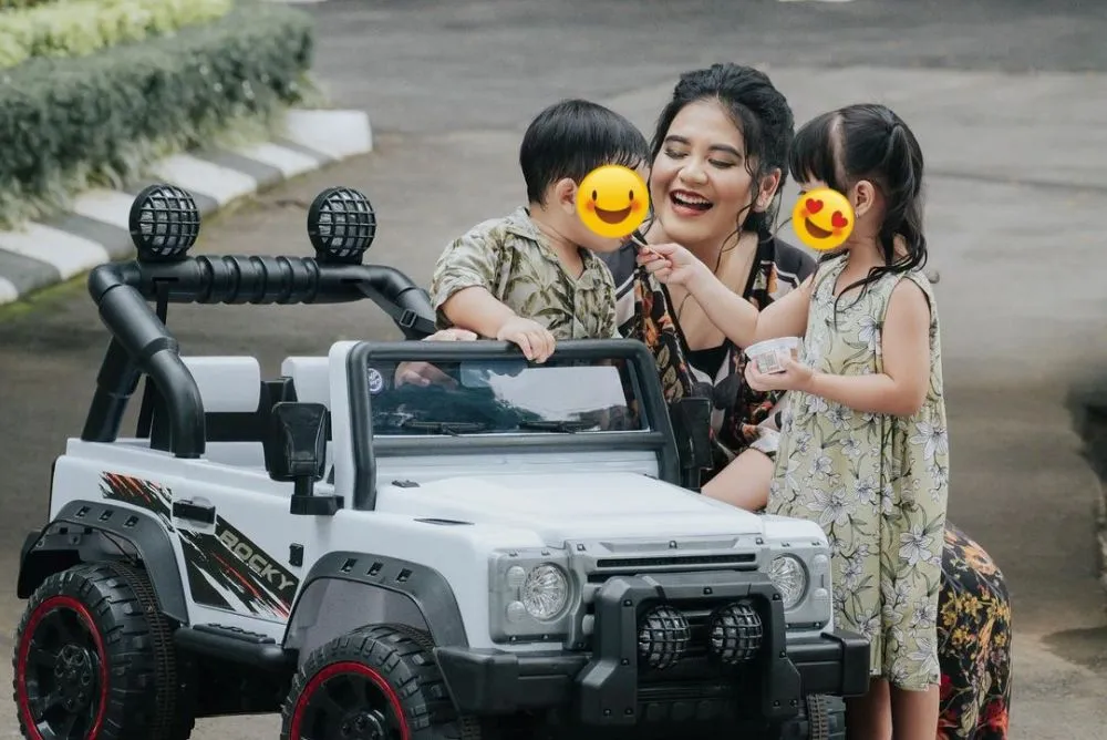 Momen pemotretan terbaru Kahiyang Ayu © Instagram