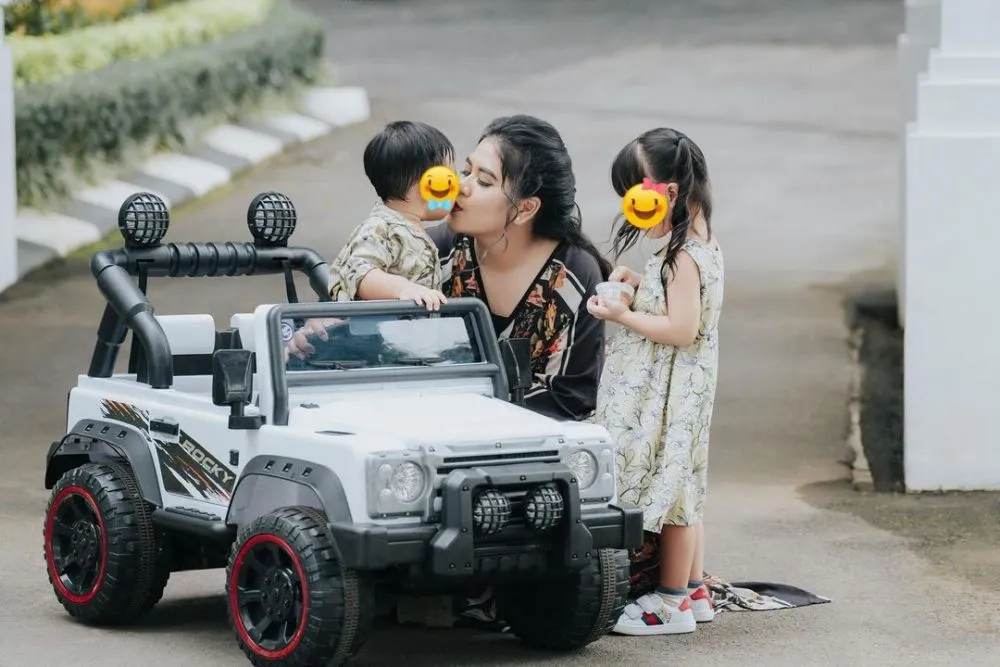 Momen pemotretan terbaru Kahiyang Ayu © Instagram