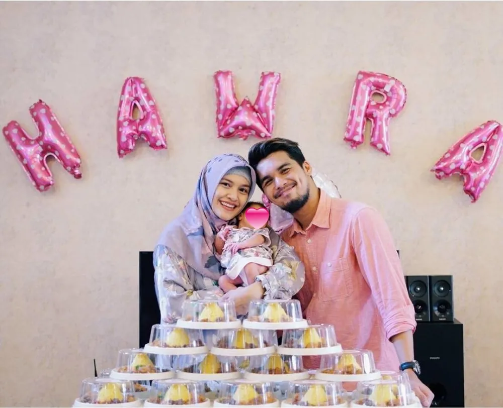 Momen akikah anak pesinetron © Instagram