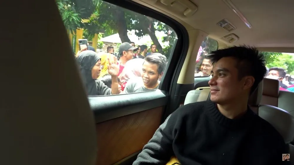 baim wong ketemu korban penipuan © 2021 YouTube baim wong ketemu korban penipuan © 2021 YouTube
