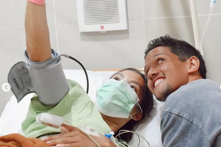 Seleb melahirkan pada 2021 Berbagai sumber Seleb melahirkan pada 2021 Berbagai sumber