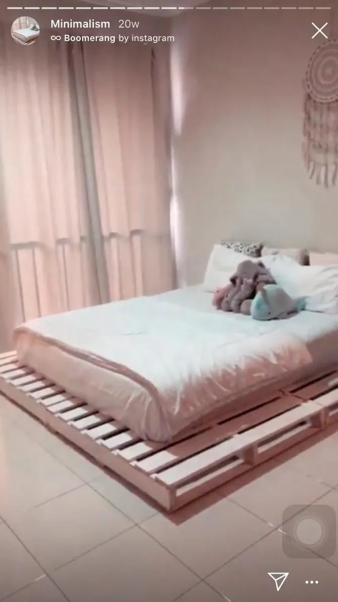 Potret kamar pesinetron © berbagai sumber Potret kamar pesinetron © berbagai sumber