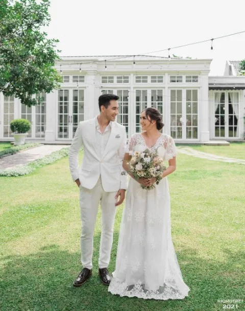 seleb ini pilih jadi pengantin lagi © berbagai sumber