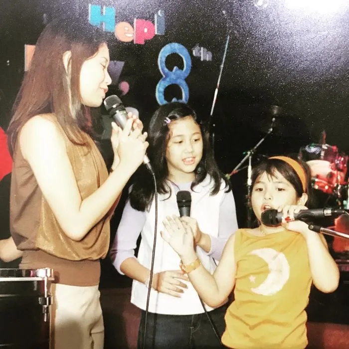 potret Rossa saat debut Berbagai sumber potret Rossa saat debut Berbagai sumber