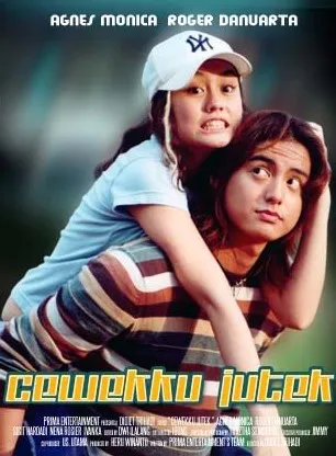 Potret lawas Roger Danuarta di cover majalah © berbagai sumber