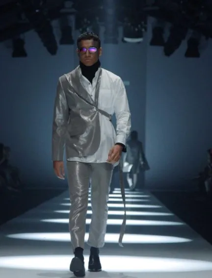 Potret transformasi Fadly Faisal © berbagai sumber Potret transformasi Fadly Faisal © berbagai sumber