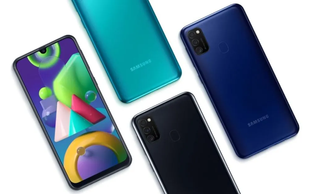 HP Samsung Rp 3 jutaan © 2022 brilio.net HP Samsung Rp 3 jutaan © 2022 brilio.net