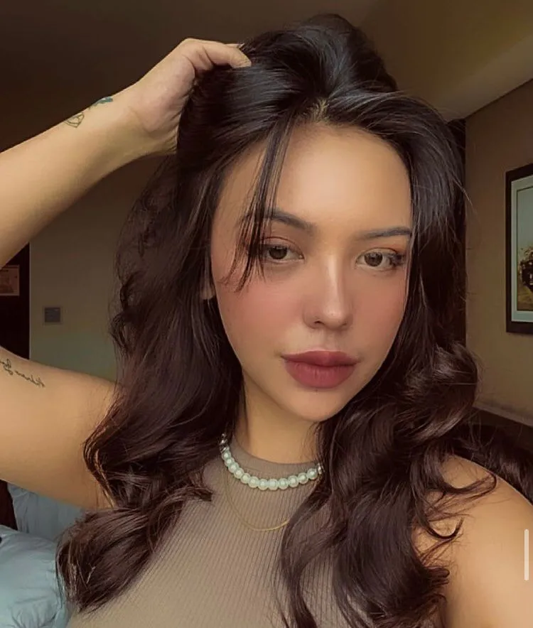 Potret Sarah Louise kekasih Fadly Faisal kakak Fuji Instagram/@srhloisee Potret Sarah Louise kekasih Fadly Faisal kakak Fuji Instagram/@srhloisee