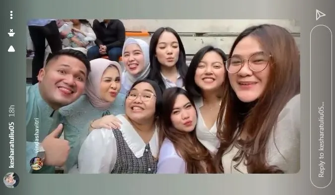 momen aqiqah anak Kesha Ratuliu © Instagram momen aqiqah anak Kesha Ratuliu © Instagram