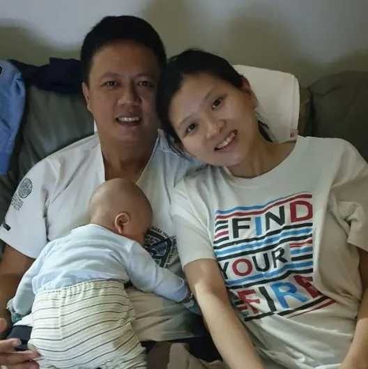 atlet bulu tangkis dan pasangan Berbagai sumber atlet bulu tangkis dan pasangan Berbagai sumber