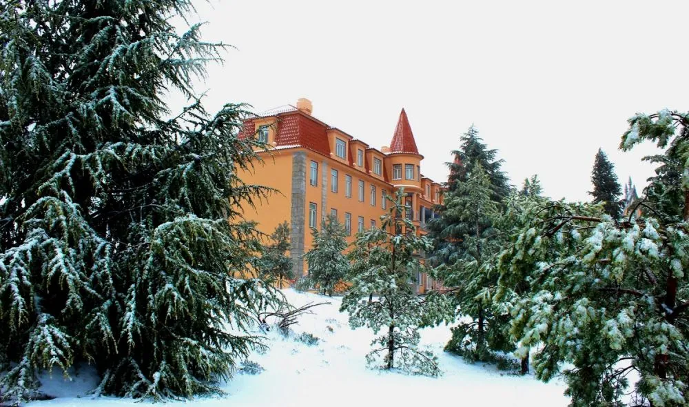 9 Landmark berhantu © 2022 brilio.net 9 Landmark berhantu © 2022 brilio.net