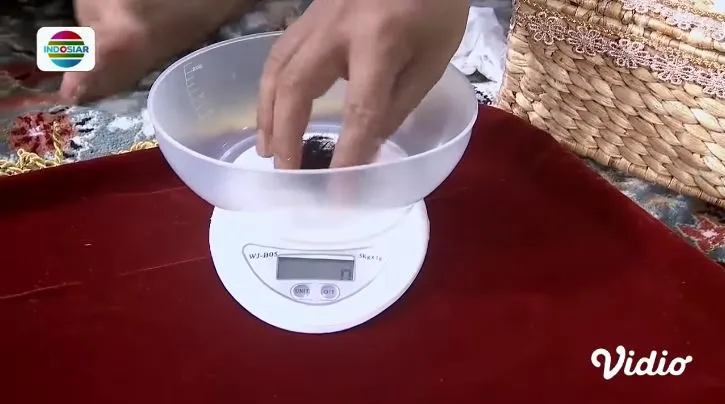 momen akikah anak lesty dan rizky billar © YouTube momen akikah anak lesty dan rizky billar © YouTube