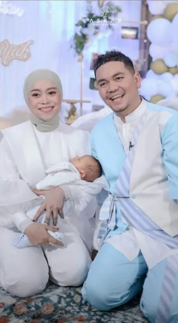 gaya seleb hadiri akikah anak lesty dan billar © instagram