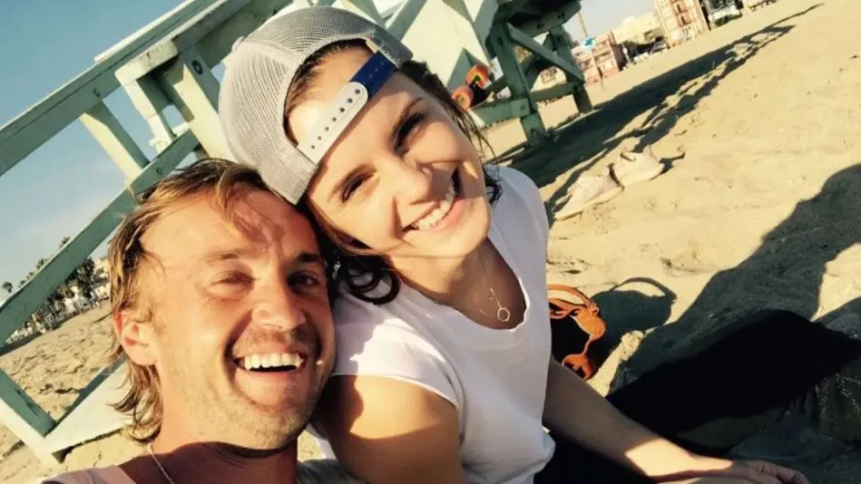 Emma Watson dan Tom Felton Berbagai sumber Emma Watson dan Tom Felton Berbagai sumber