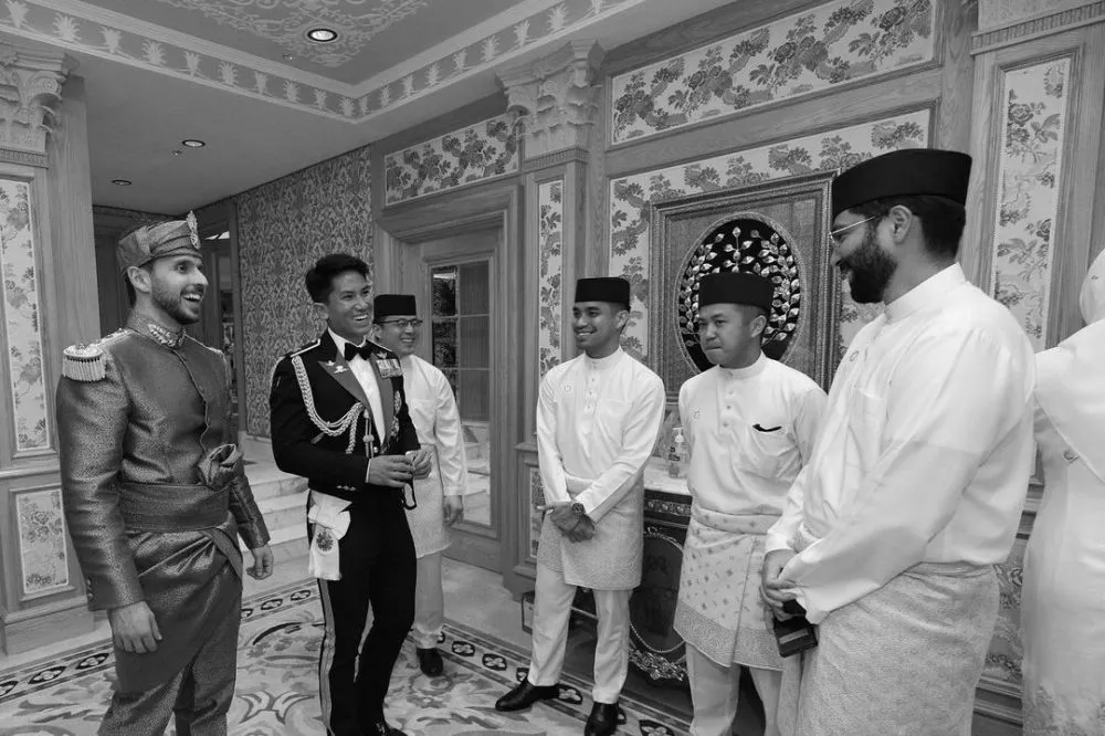 Pangeran Mateen di royal wedding kakak © Instagram Pangeran Mateen di royal wedding kakak © Instagram