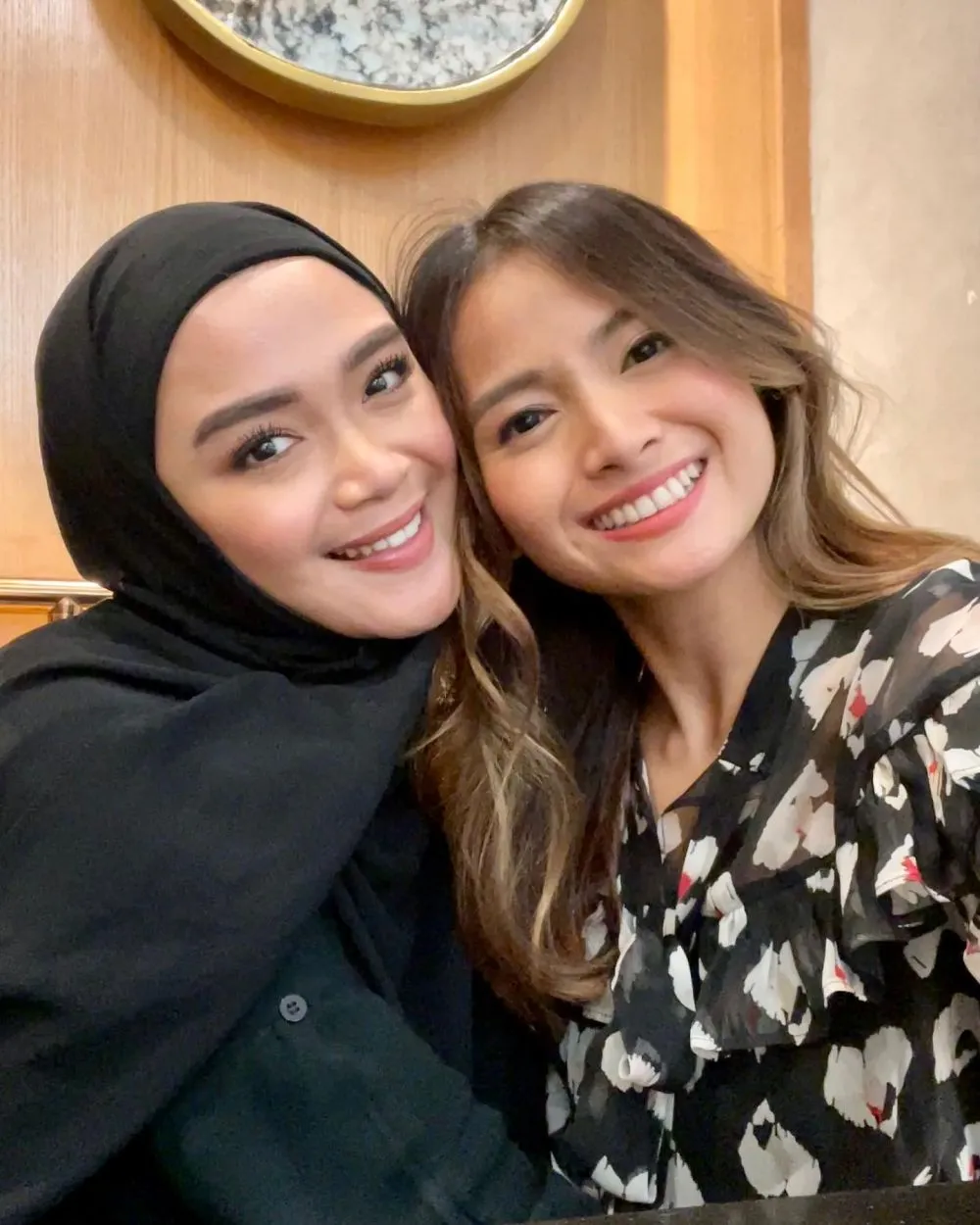 Momen Acha Septriasa reuni dengan rekan seleb © Instagram Momen Acha Septriasa reuni dengan rekan seleb © Instagram