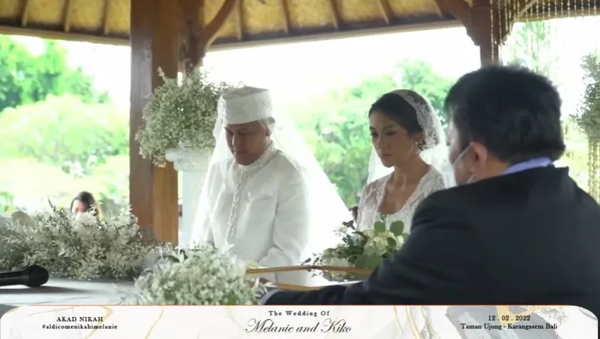 momen pernikahan Melanie Putria di Bali © berbagai sumber momen pernikahan Melanie Putria di Bali © berbagai sumber