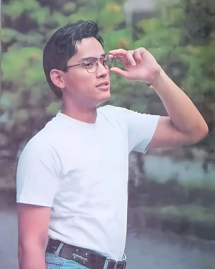 potret Onky Alexander saat muda © berbagai sumber