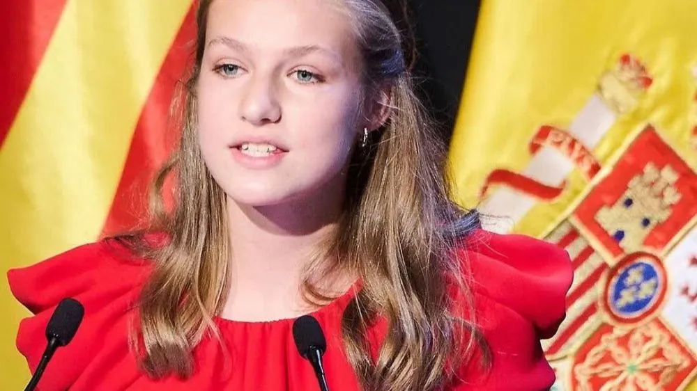 pesona Putri Leonor Berbagai sumber pesona Putri Leonor Berbagai sumber