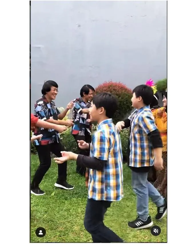 Potret kebersamaan Kak Seto dan kembaran © Instagram