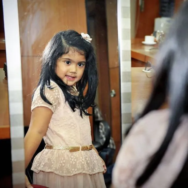 potret almira putri annisa pohan dari kecil © instagram potret almira putri annisa pohan dari kecil © instagram