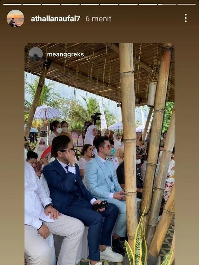 Gaya penampilan Verrel Bramasta di pernikahan ibu © berbagai sumber Gaya penampilan Verrel Bramasta di pernikahan ibu © berbagai sumber