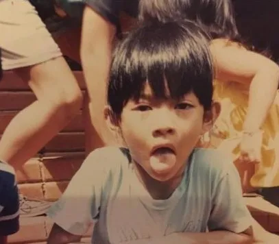Potret masa kecil Dian Sastrowardoyo © Instagram Potret masa kecil Dian Sastrowardoyo © Instagram