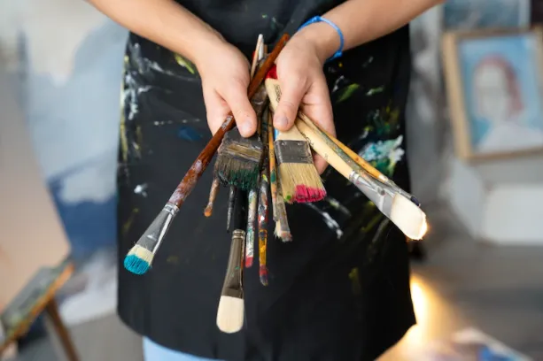 Seni rupa adalah © 2022 berbagai sumber 