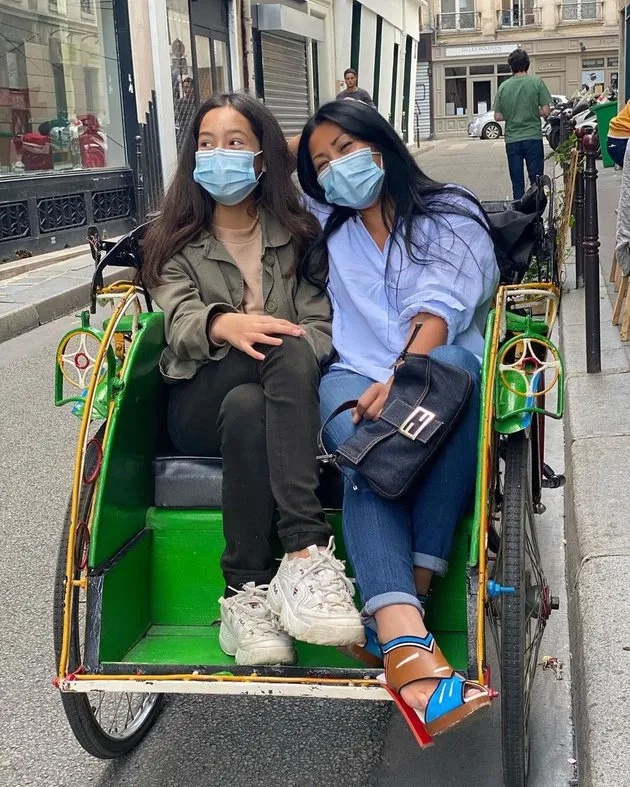 potret kebersamaan anggun dan putrinya © instagram potret kebersamaan anggun dan putrinya © instagram