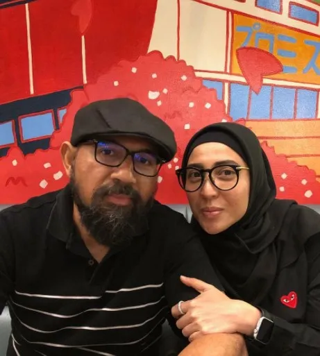 momen kebersamaan Devi Permatasari dan suami © Instagram momen kebersamaan Devi Permatasari dan suami © Instagram