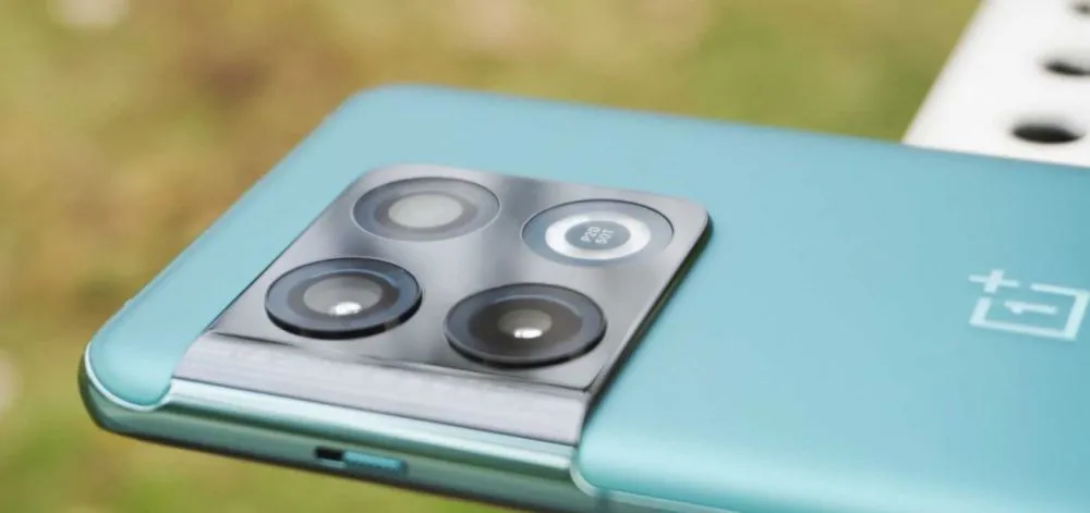 Harga HP OnePlus 10 Pro serta spesifikasi, kamera racikan Hasselblad © gizmochina.com