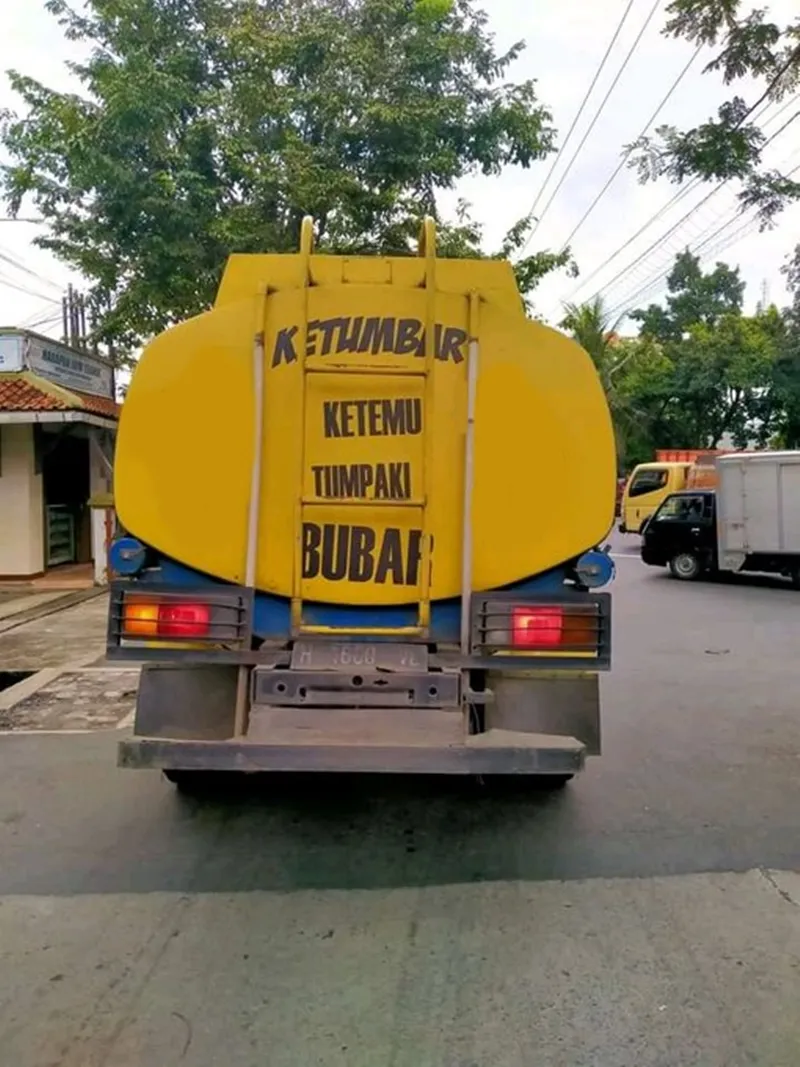 singkatan di truk © berbagai sumber singkatan di truk © berbagai sumber