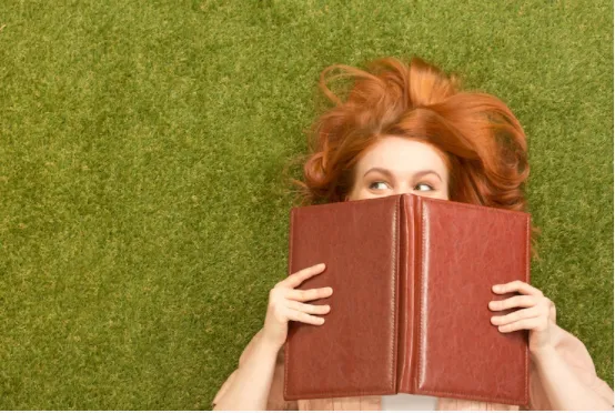 Cerita fiksi adalah © 2022 berbagai sumber 