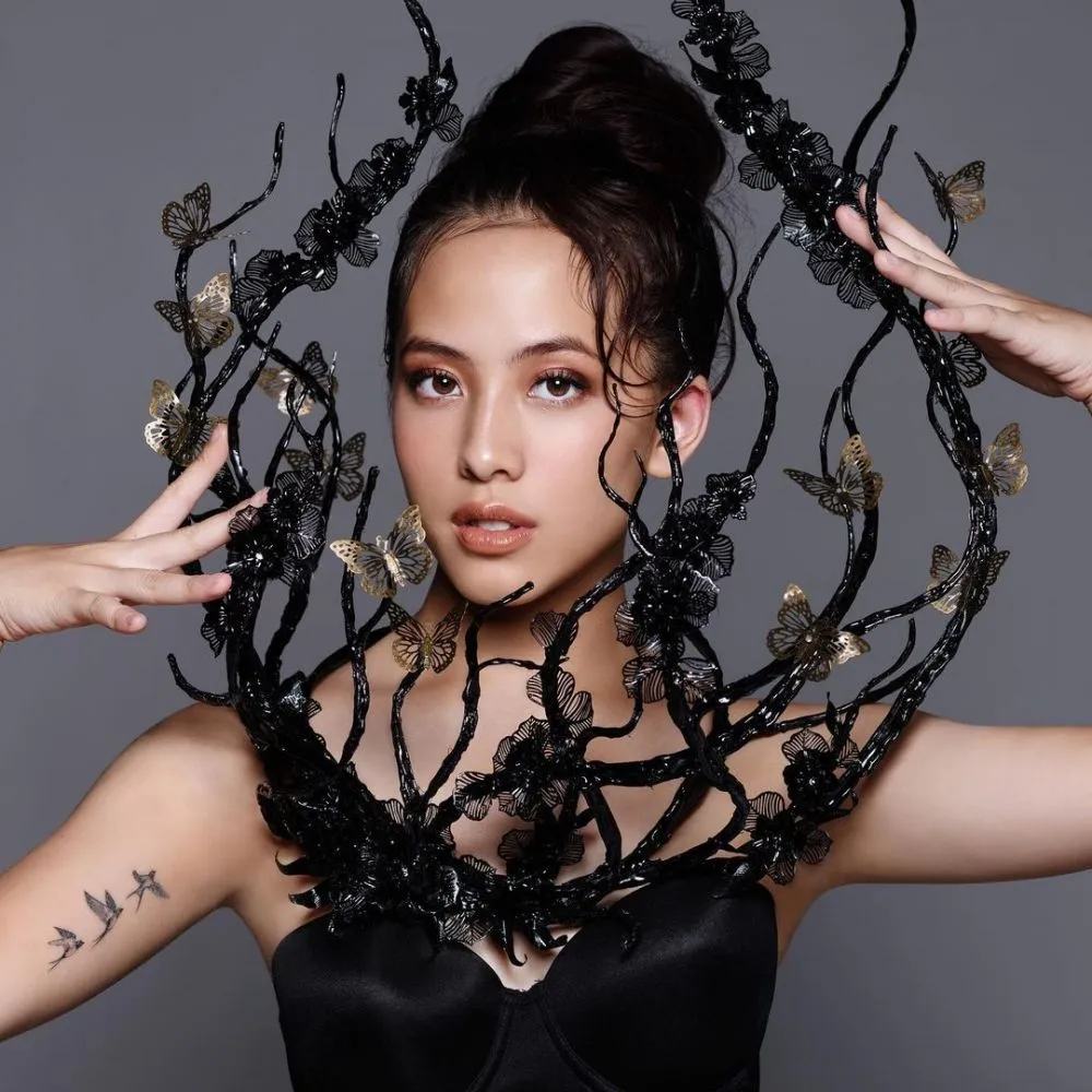 tato seleb cewek di tangan © berbagai sumber