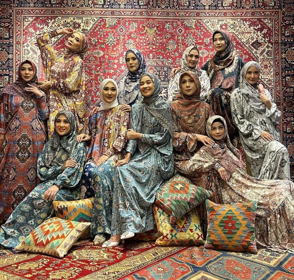 Momen reunian pesinetron era 2000-an Instagram Momen reunian pesinetron era 2000-an Instagram