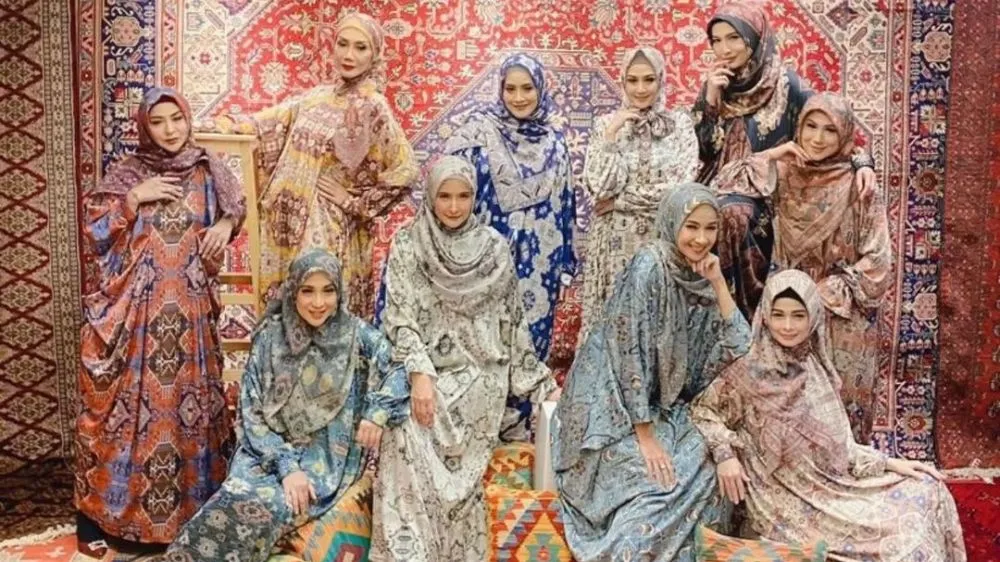 Momen reunian pesinetron era 2000-an Instagram Momen reunian pesinetron era 2000-an Instagram