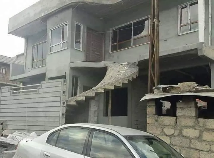 bangunan nggak sempurna © berbagai sumber