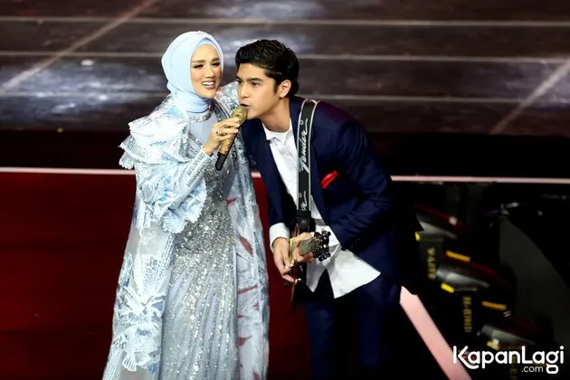 kedekatan mulan dan al, el, dul © berbagai sumber kedekatan mulan dan al, el, dul © berbagai sumber