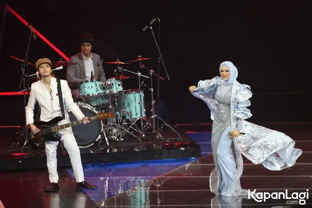 kedekatan mulan dan al, el, dul © berbagai sumber kedekatan mulan dan al, el, dul © berbagai sumber