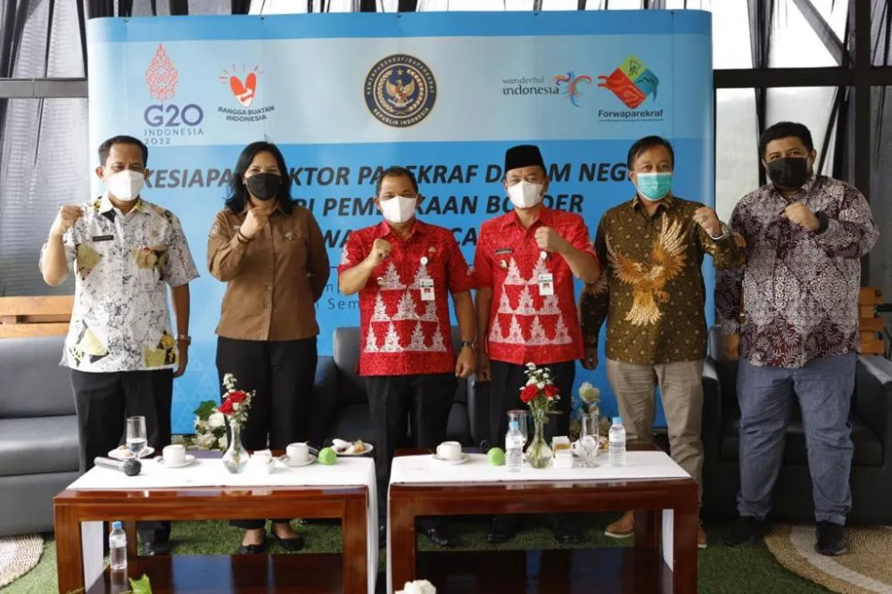 Karakteristik wisatawan saat berlibur © brilio.net Karakteristik wisatawan saat berlibur © brilio.net