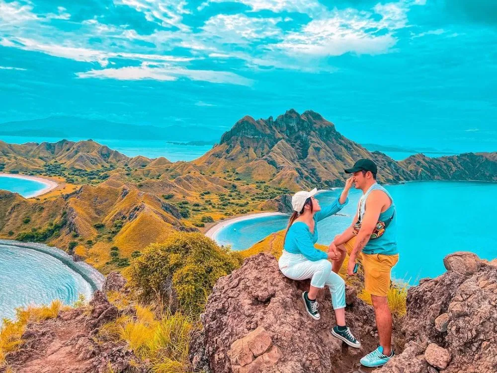 liburan romantis Via Vallen bareng kekasih © berbagai sumber