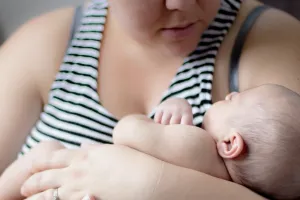 Jaga kualitas ASI, 10 Minuman ini wajib dihindari usai melahirkan