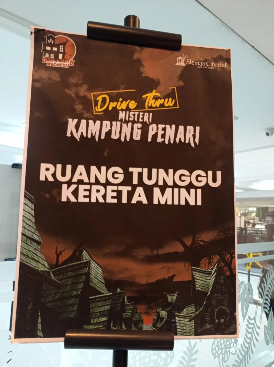 drive thru misteri kampung penari © 2022 brilio.net drive thru misteri kampung penari © 2022 brilio.net