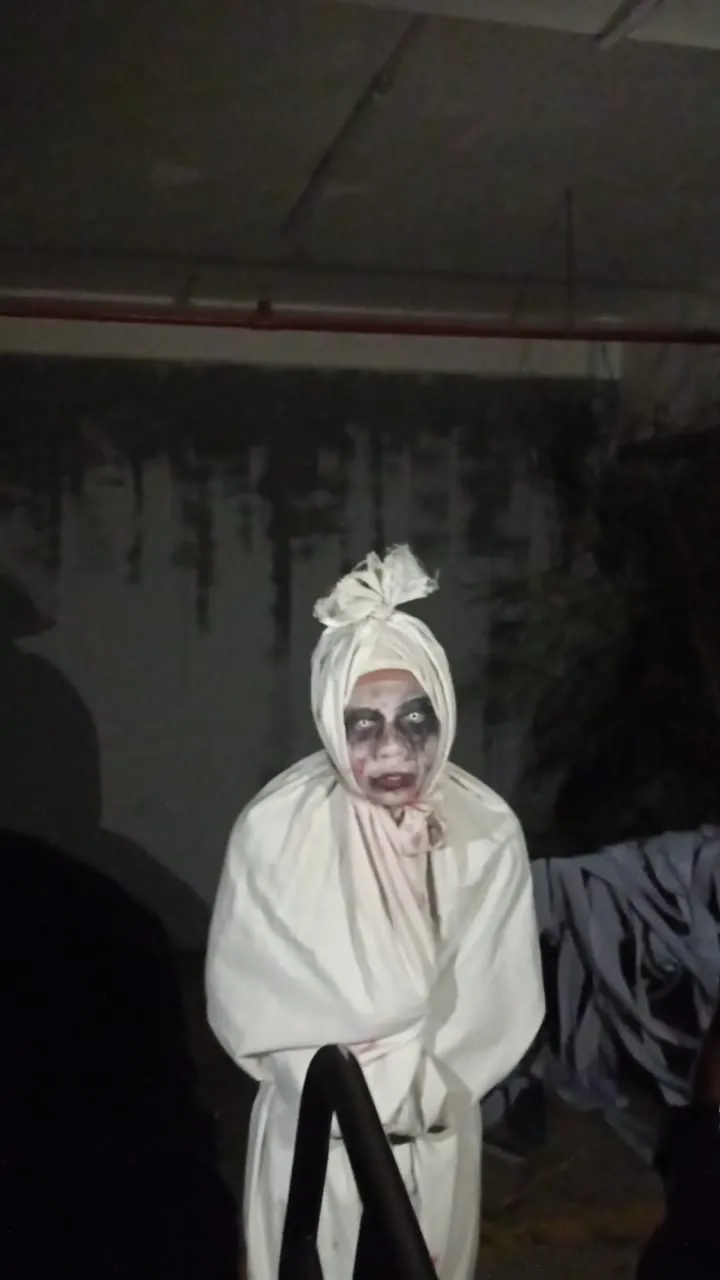 drive thru misteri kampung penari © 2022 brilio.net drive thru misteri kampung penari © 2022 brilio.net