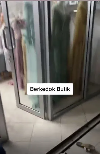 Studio berkedok butik Berbagai sumber Studio berkedok butik Berbagai sumber
