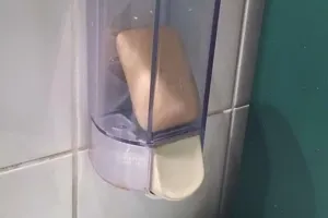 13 Potret benda di toilet ini nggak sesuai tempatnya, nyeleneh abis